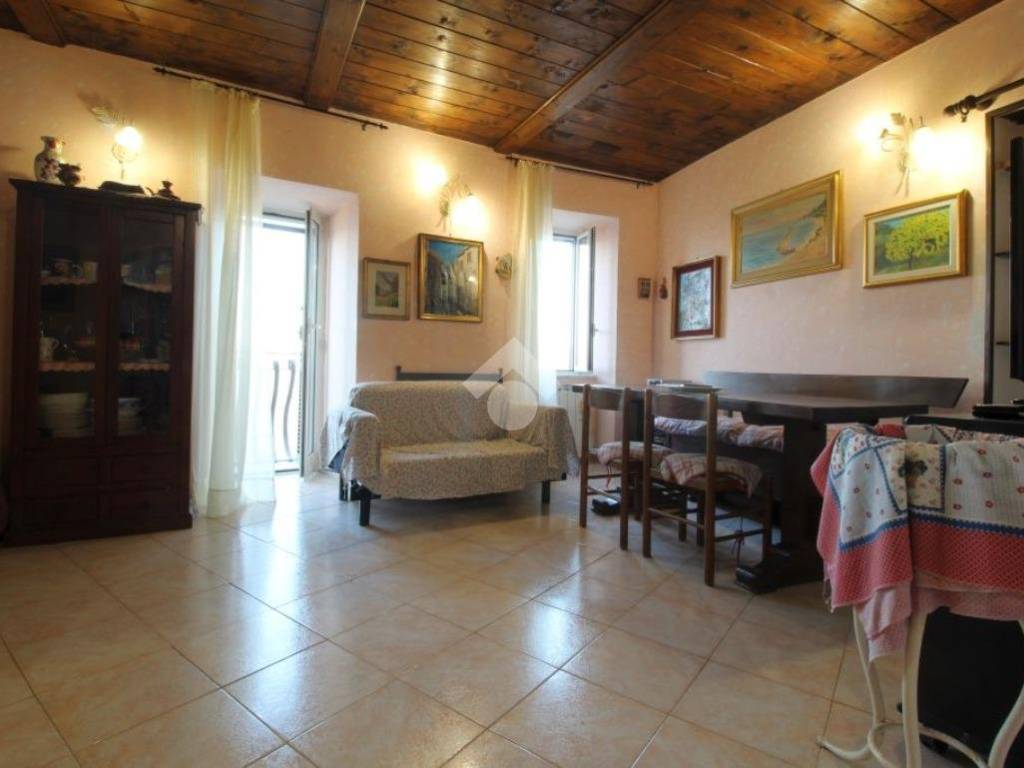 appartamento in vendita a Montorio Romano