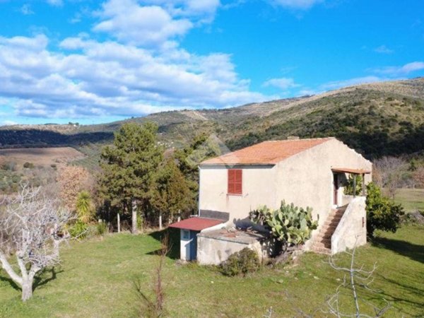 appartamento in vendita a Montorio Romano