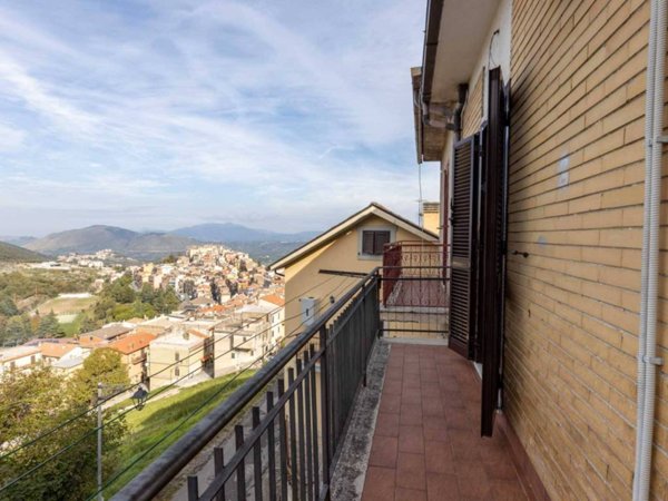 appartamento in vendita a Montorio Romano