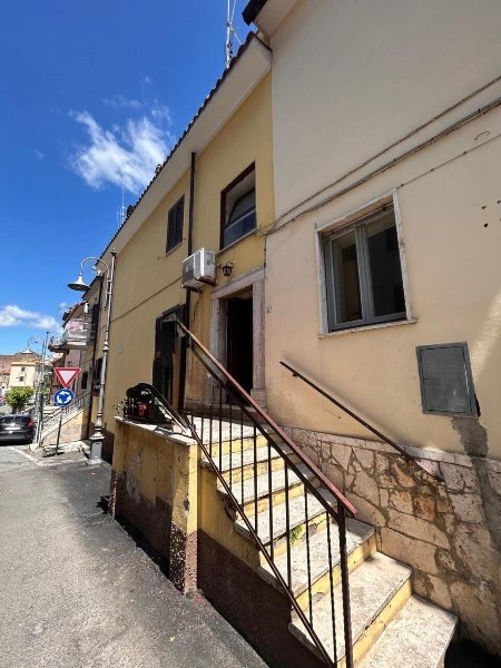 appartamento in vendita a Montorio Romano