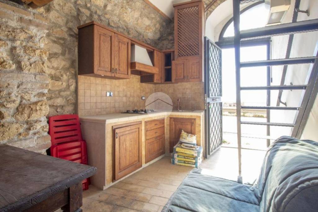 casa semindipendente in vendita a Moricone