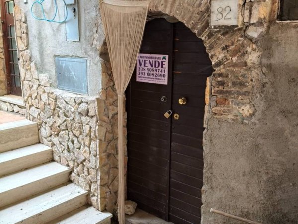 casa indipendente in vendita a Moricone