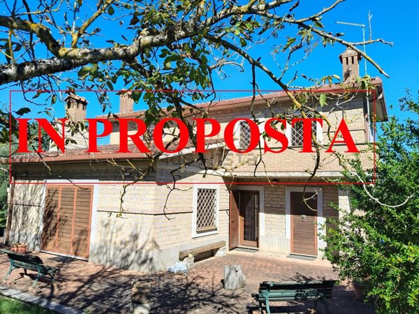 casa indipendente in vendita a Moricone