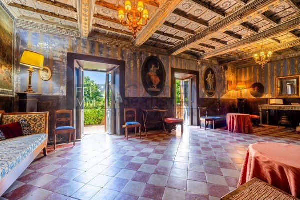 casa indipendente in vendita a Moricone