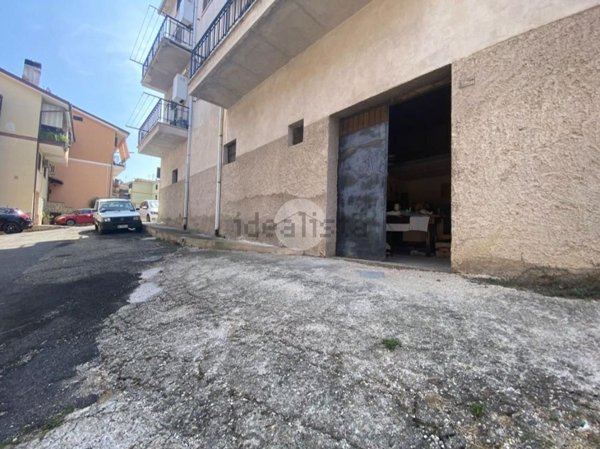 casa semindipendente in vendita a Moricone
