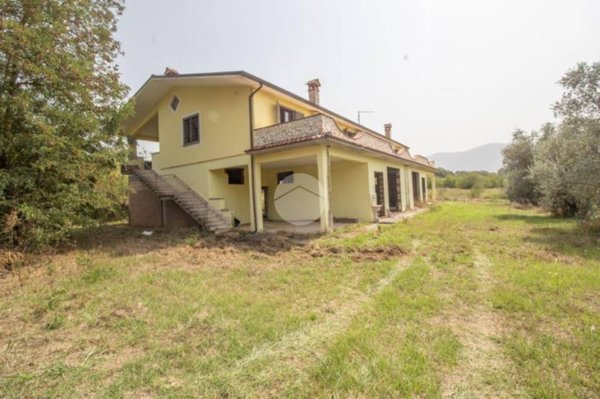 casa indipendente in vendita a Moricone