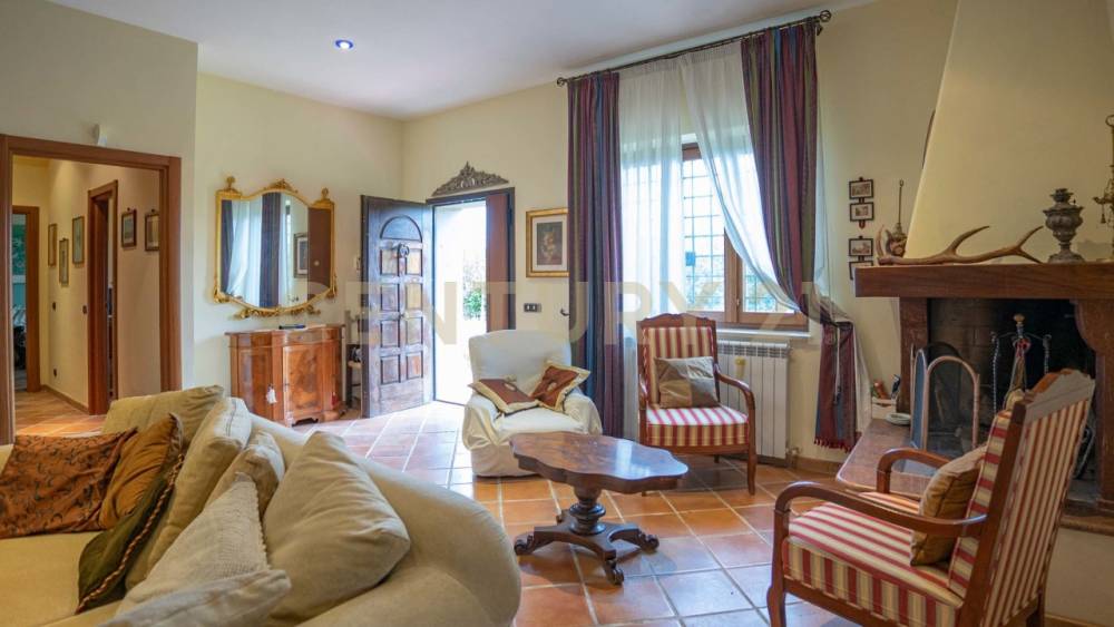 casa indipendente in vendita a Morlupo