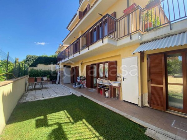 casa indipendente in vendita a Morlupo