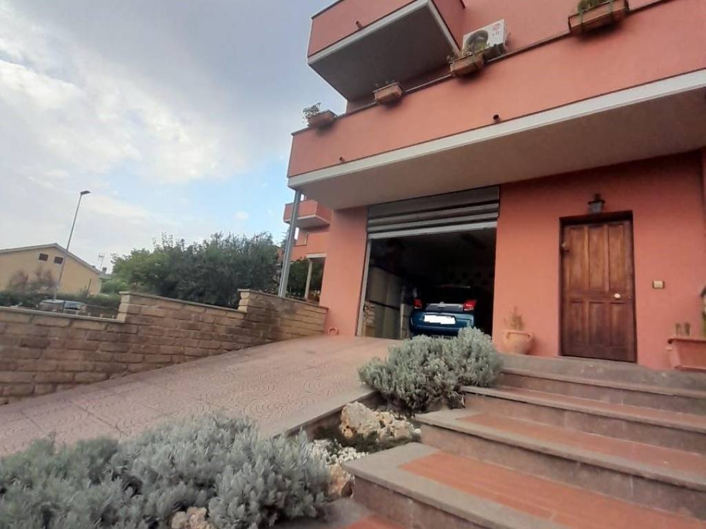 casa indipendente in vendita a Morlupo