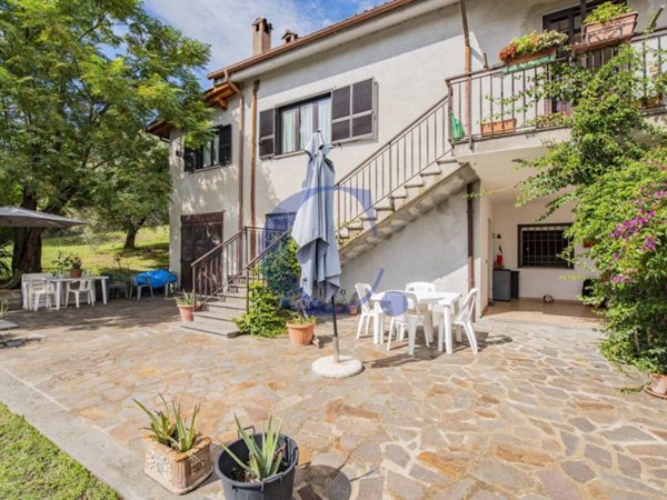 casa indipendente in vendita a Morlupo
