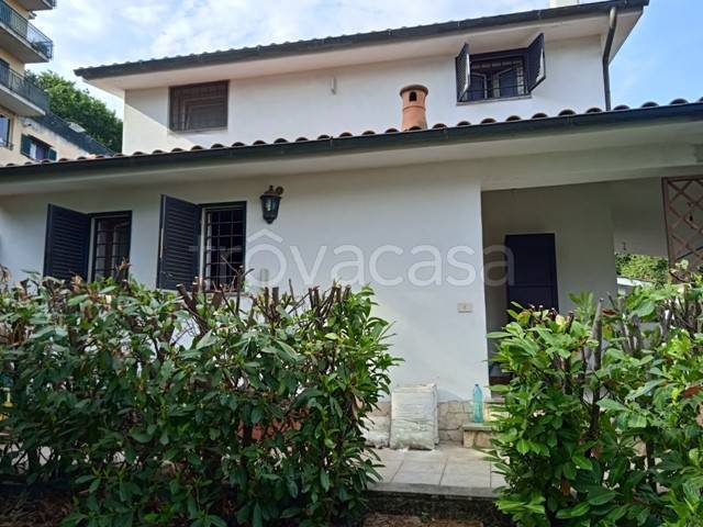 casa indipendente in vendita a Morlupo
