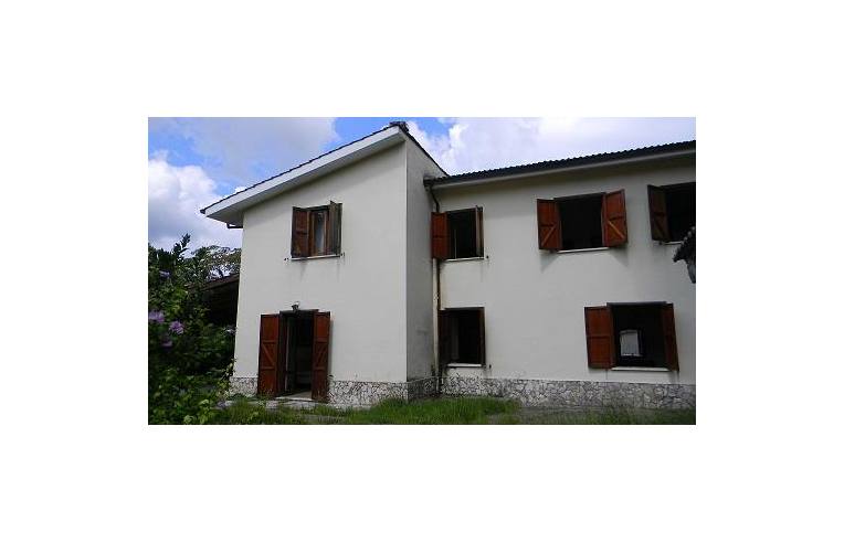 casa indipendente in vendita a Morlupo