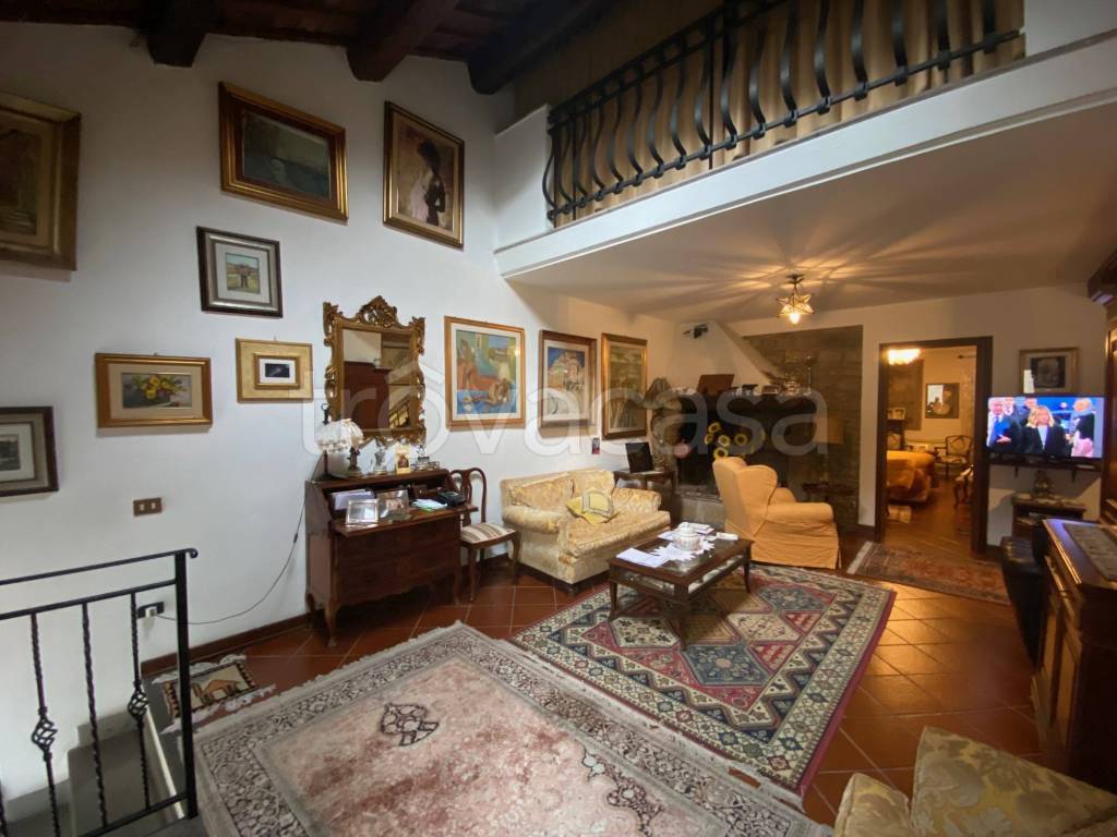 casa indipendente in vendita a Morlupo