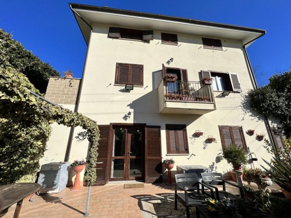 casa indipendente in vendita a Morlupo