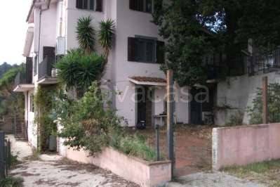 casa indipendente in vendita a Morlupo