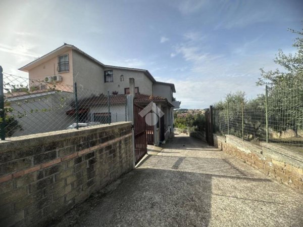 casa indipendente in vendita a Morlupo