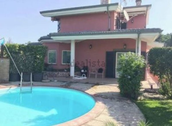 casa indipendente in vendita a Morlupo