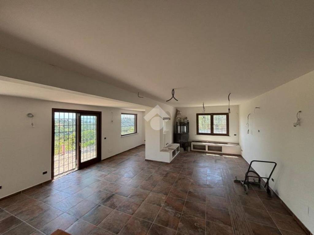 casa indipendente in vendita a Morlupo