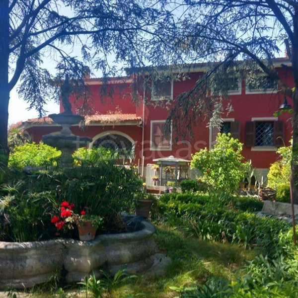 casa indipendente in vendita a Morlupo