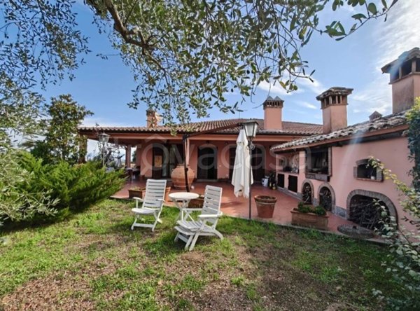 casa indipendente in vendita a Morlupo