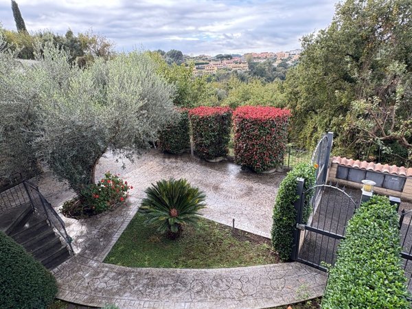 esavano in vendita a Morlupo