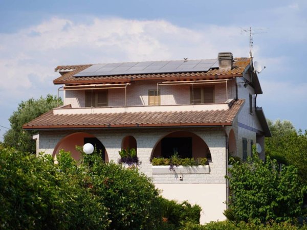 casa indipendente in vendita a Morlupo