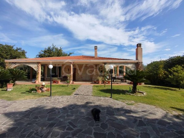 casa indipendente in vendita a Morlupo