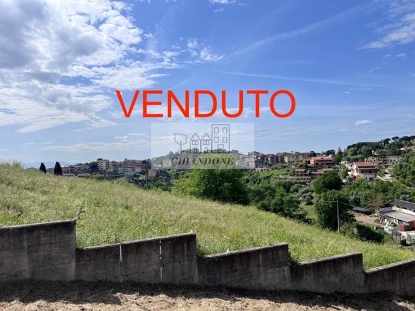 casa indipendente in vendita a Morlupo