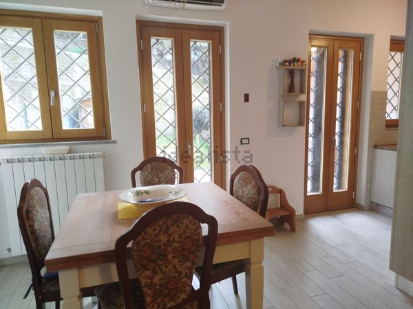 casa indipendente in vendita a Morlupo