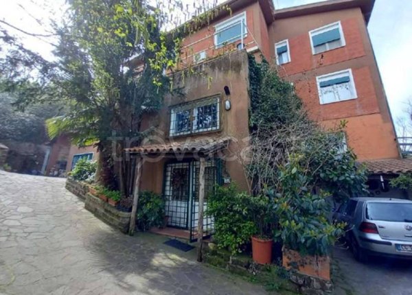 casa indipendente in vendita a Morlupo
