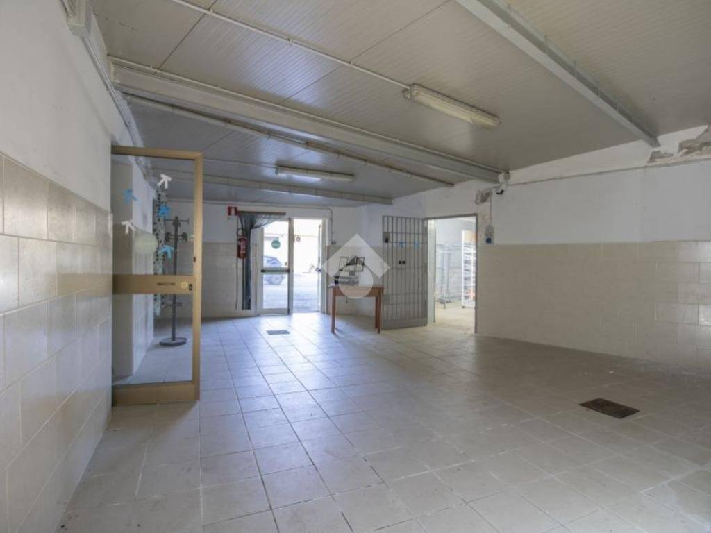 ufficio in vendita a Morlupo