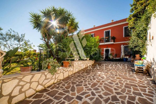 casa indipendente in vendita a Morlupo