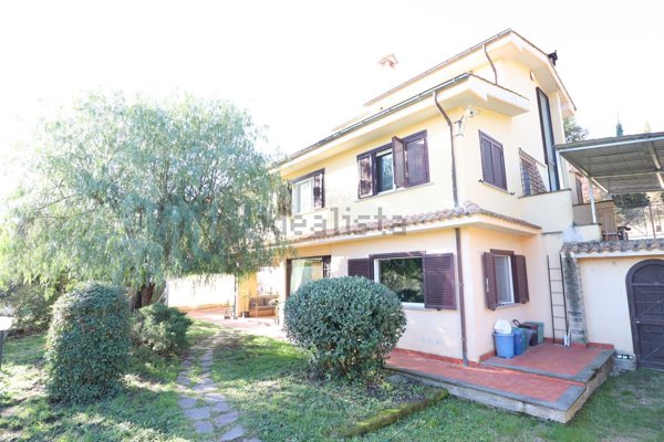 casa indipendente in vendita a Morlupo