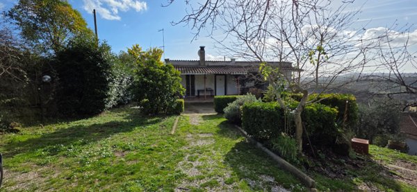 casa indipendente in vendita a Morlupo