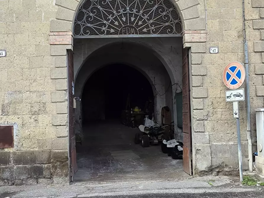 locale di sgombero in vendita a Morlupo