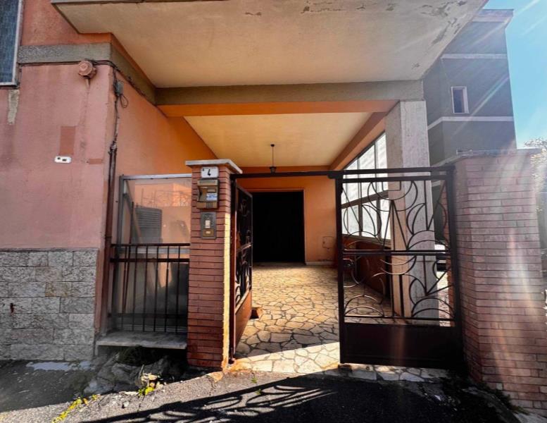 casa indipendente in vendita a Morlupo