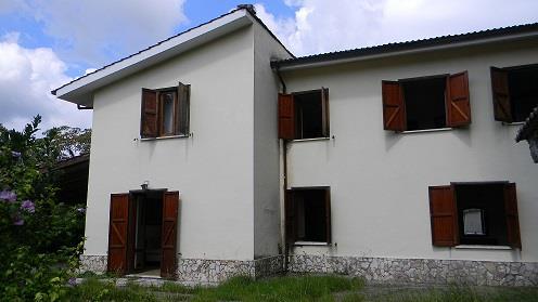 casa indipendente in vendita a Morlupo