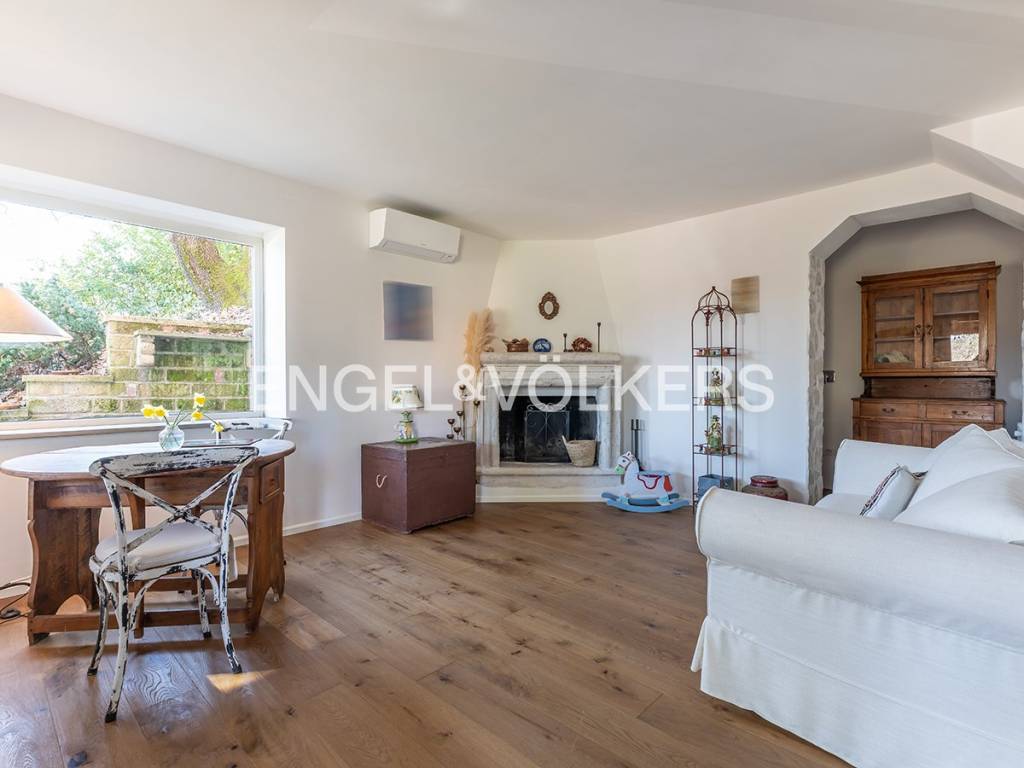 casa indipendente in vendita a Morlupo