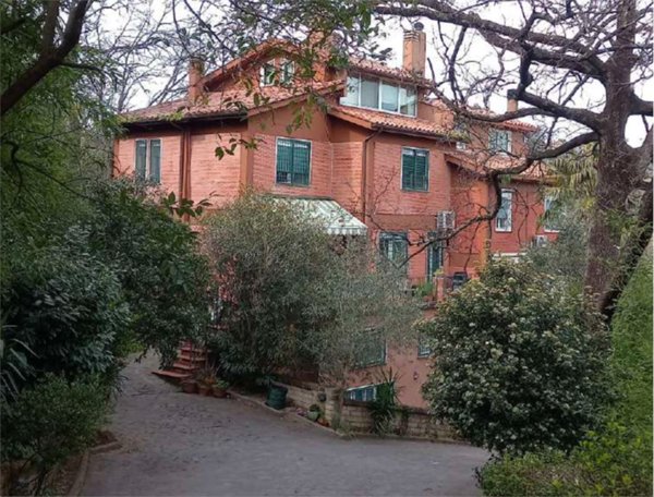 casa indipendente in vendita a Morlupo