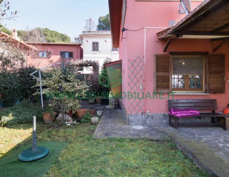 casa indipendente in vendita a Morlupo