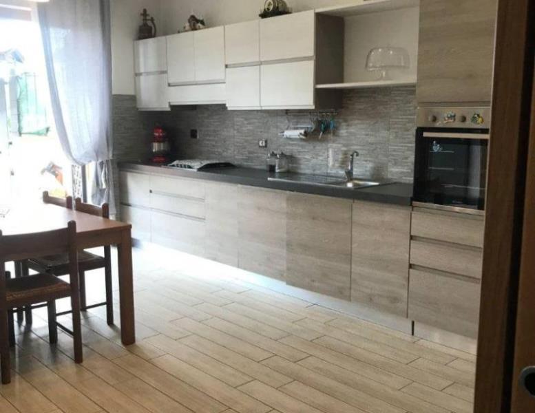 casa indipendente in vendita a Morlupo