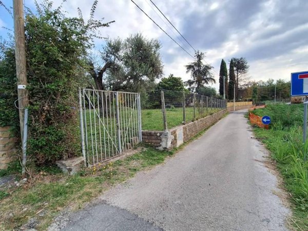 casa indipendente in vendita a Morlupo