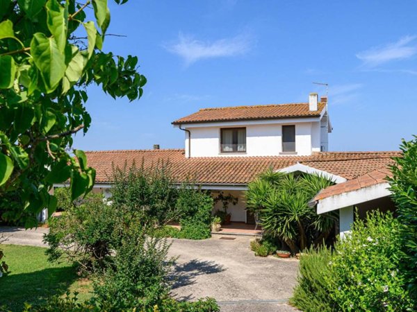 casa indipendente in vendita a Morlupo