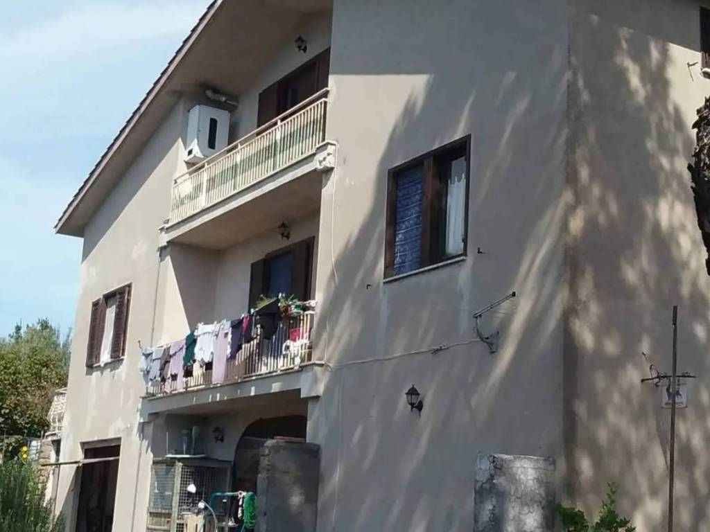 casa indipendente in vendita a Morlupo