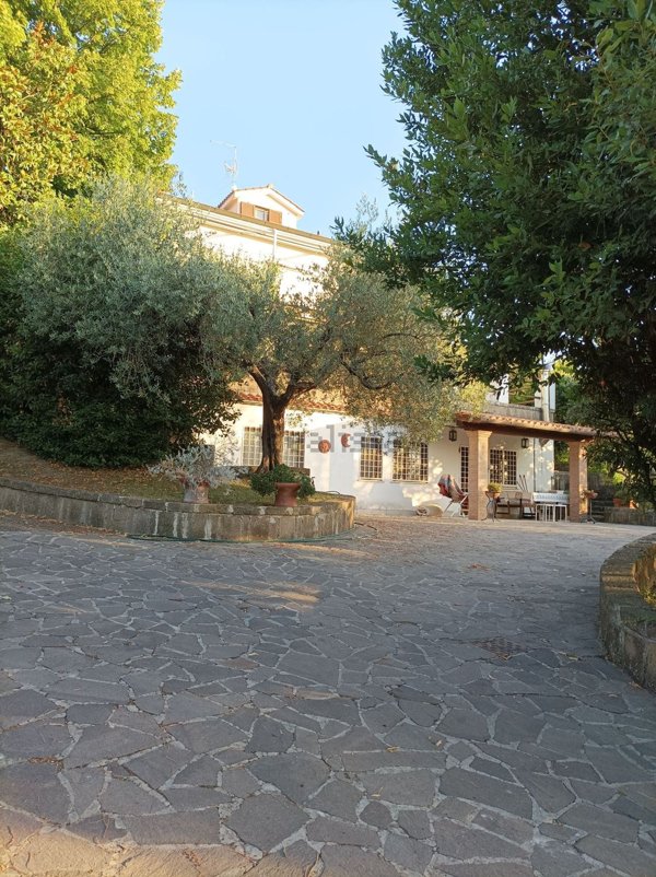 casa indipendente in vendita a Morlupo