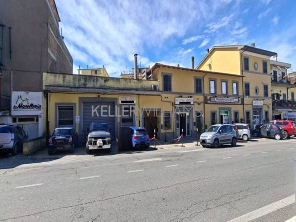 negozio in vendita a Morlupo