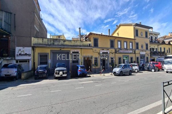 negozio in vendita a Morlupo