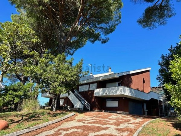 casa indipendente in vendita a Morlupo