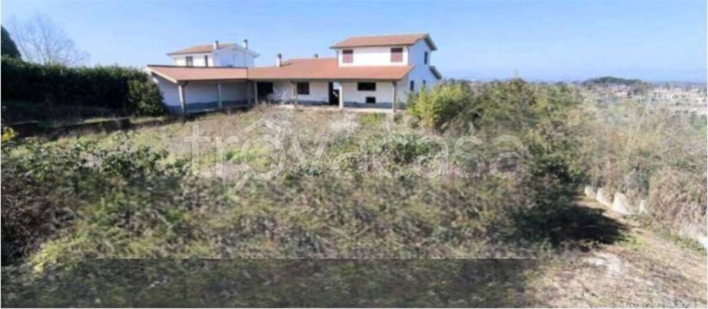 casa indipendente in vendita a Morlupo
