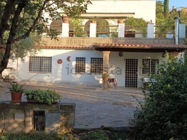 casa indipendente in vendita a Morlupo